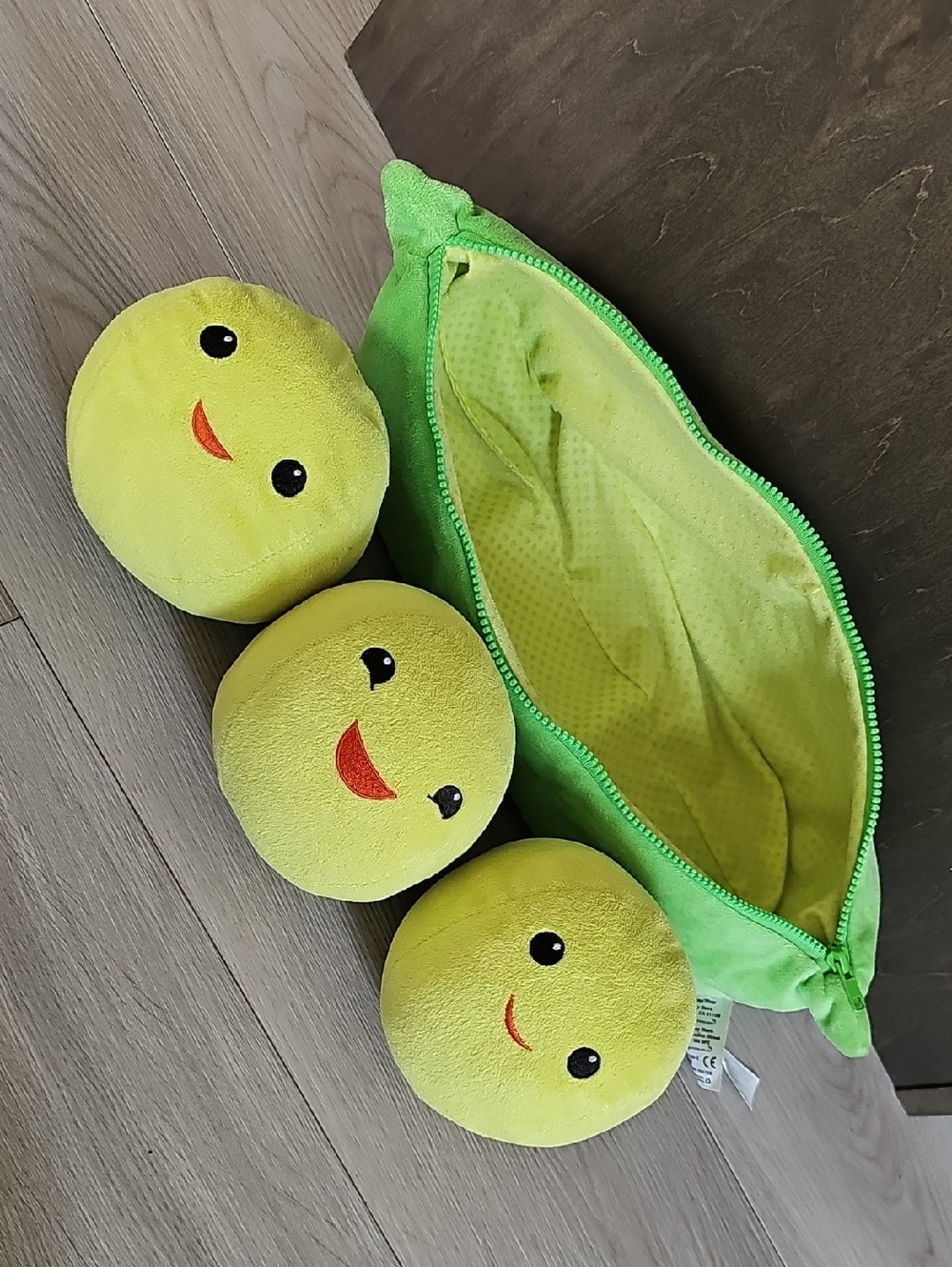 Disney Toy Story 3, Peas In A Pod Plush - Picture 5 of 11